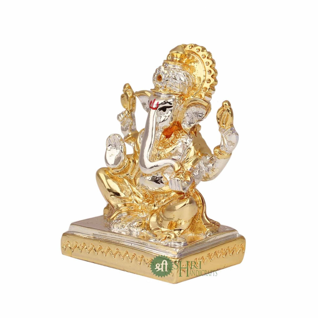 2.5" GANESH SITTING ON BASE